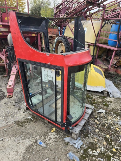 Yanmar Vio25 minikotró Kabin