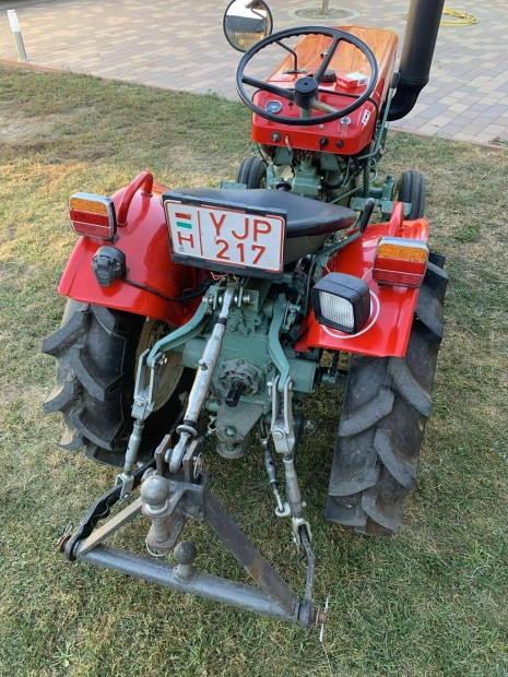 Yanmar YM 1300 japán kistraktor eladó