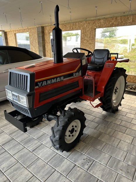 Yanmar f18D 4x4 18Le kis traktor !
