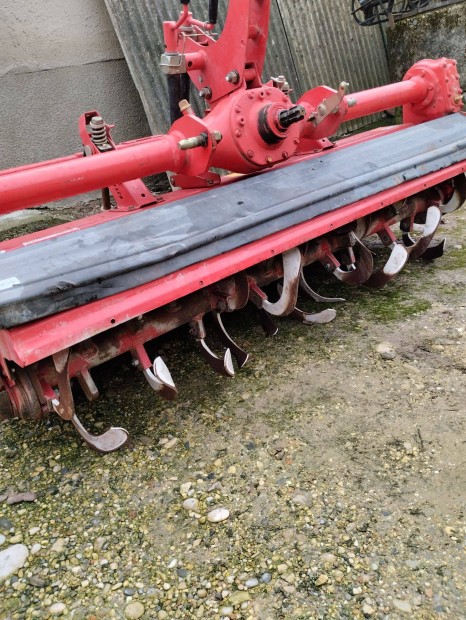 Yanmar jap�n kis traktor talajmar� elad�