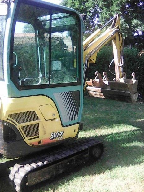 Yanmar kubota bobcat árokásó minikotró markolo kotro rakodó elado