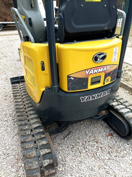 Yanmar minikotro fldmunka gep