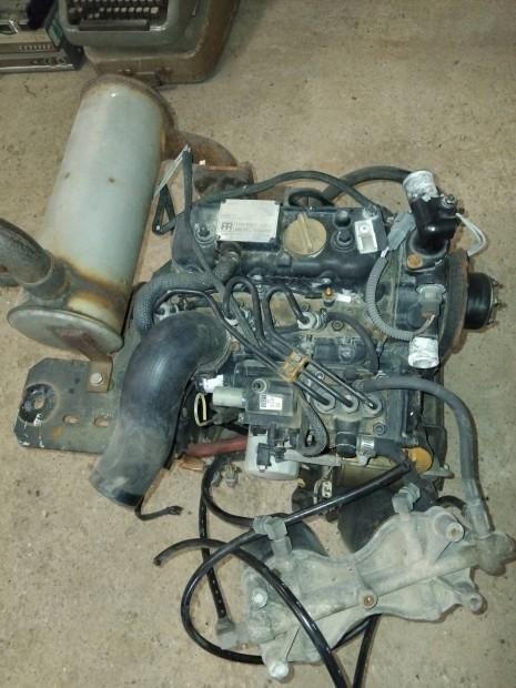 Yanmar tk3.74a diesel motor