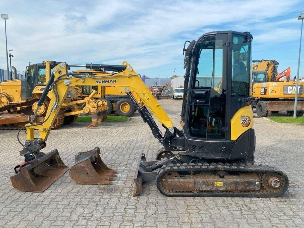 Yanmar vio25 minikotr