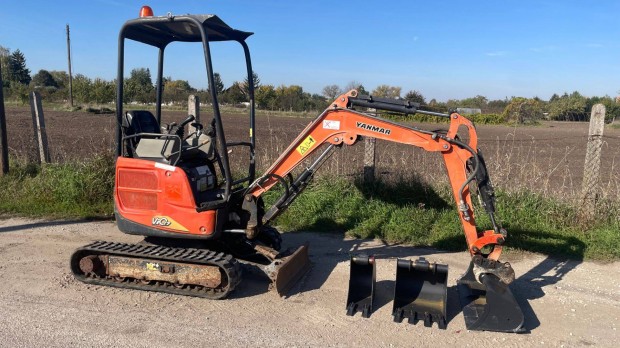 Yanmar vio 17 roks minikotr