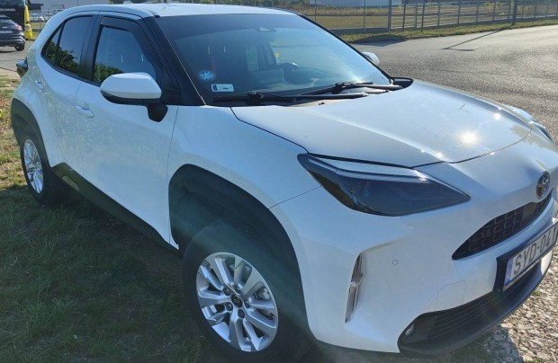 Yaris Cross hibrid szinte jszer llapotban elad!