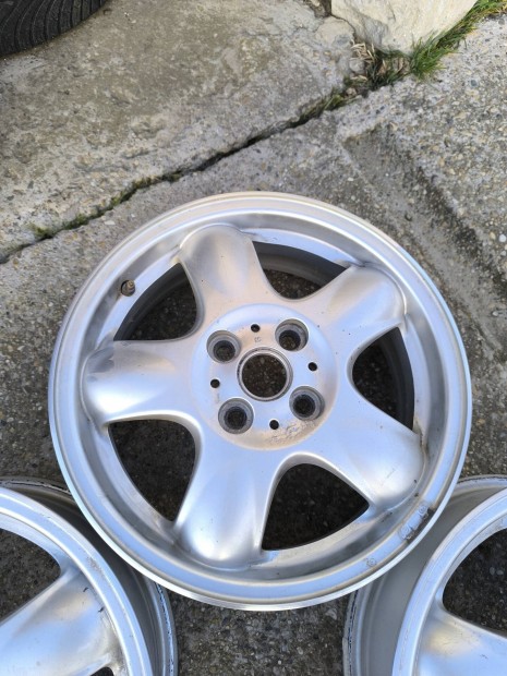 Yaris Swift alufelni 5.5x15 4x100 