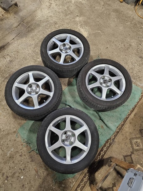 Yaris Ts alufelni nyri gumival 