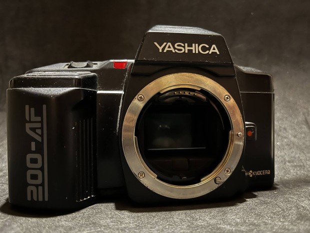 Yashica 200-AF, 230-AF filmes vzak