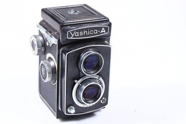 Yashica A 6x6 filmes fényképezőgép
