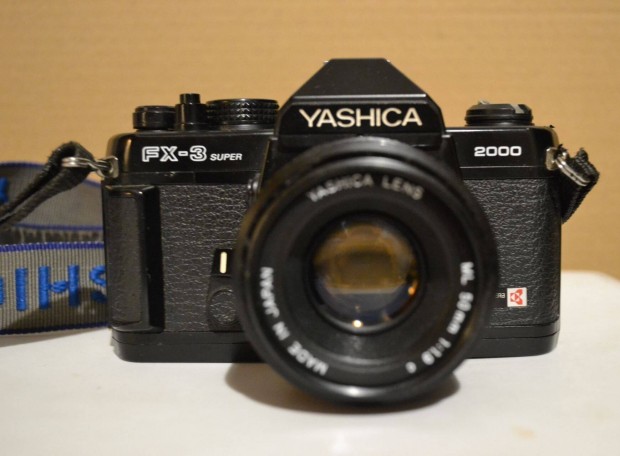 Yashica FX-3 Super + Optikk + kiegsztk