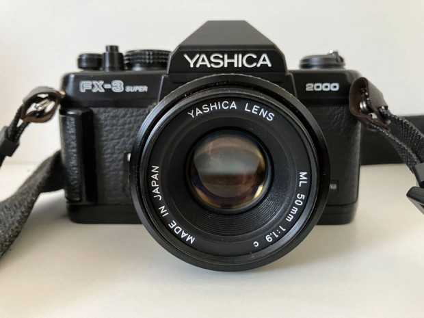 Yashica FX-3 Super analg fnykpez