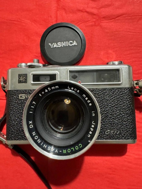 Yashica elektro 35 GSN 19900-ft fl r alatt gyjti lapotban cserlh