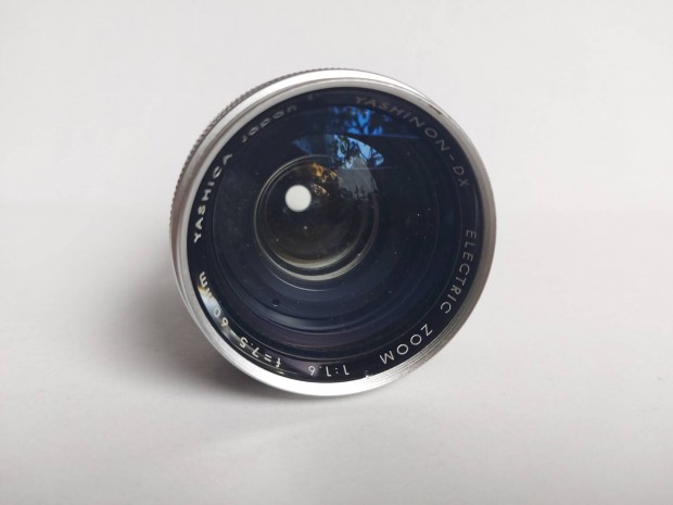 Yashica lencse