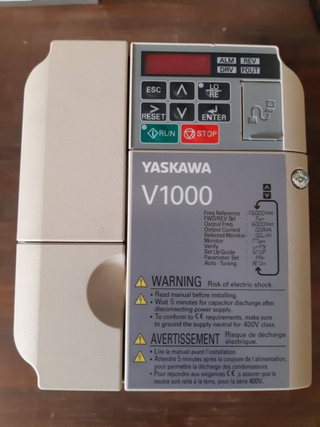 Yaskawa Cimr-VT2A0010BAA frekvenciavlt 3-fzis, 200-240 Vac, 2,2Kw