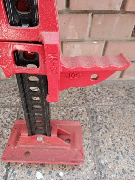 Yato fogasl�ces aut�emel� 3 t - elad� (�j)