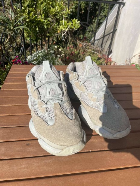 Yeezy 500 salt