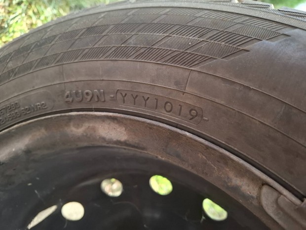 Yokohama 195/65 R15 tli szett