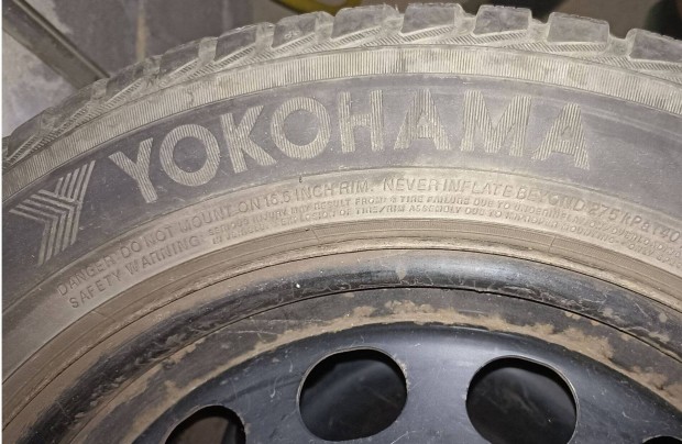 Yokohama 205/55 R16 tli gumi 16 colos lemezfelnin