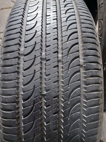 Yokohama 215/60R17 GEOLANDER 6+mm DOT16 hasznlt gumi HG9614 nyri