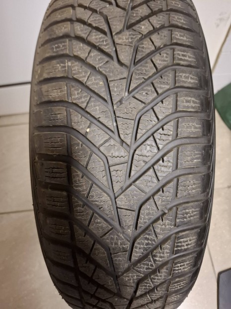 Yokohama Bluearth 215/60 R17 tli gumi