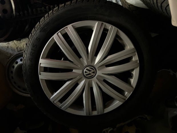 Yokohama Volkswagen Caddy téli gumi szett felnin