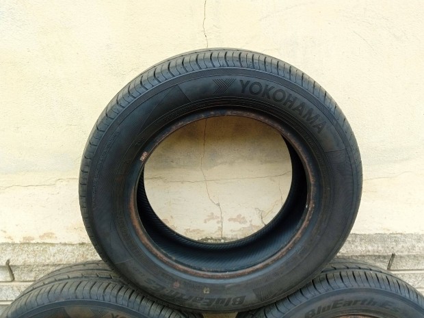 Yokohama ny�ri gumi 175/65R14 elad�