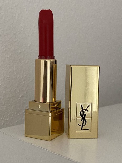 Ysl rouge pur couture 01