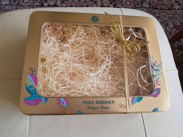 Yves Rocher ajándékkal megtölthető Fém doboz ajándék díszdoboz dísz