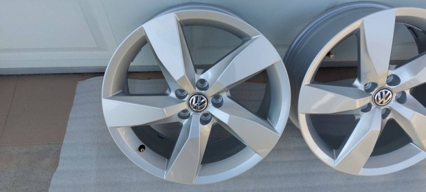 Yyy Gyri,j, VW T-Cross-Taigo 2G 17/Chesterfild/ alufelni 5x100