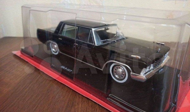 ZIL 117 kisauto modell 1/24 Elad