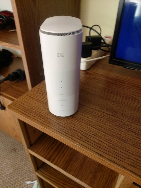 ZTE wifi router elad 