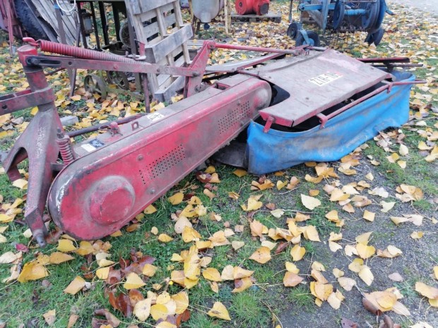 ZTR 165 cm.-es,2 dobos fkasza