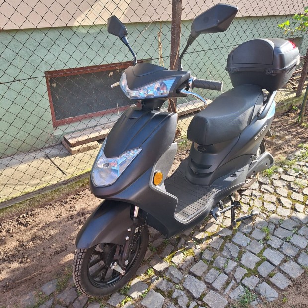 Z-Tech ZT-27 elektromos ker�kp�r