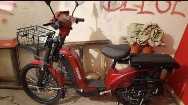 Z-Tech ZT-61 Elektromos ker�kp�r