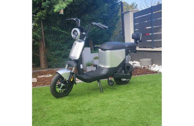 Z-Tech elektromos moped robog kerkpr bicikli garancia szllts