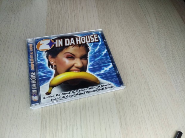Z+ In Da House ( Compiled by DJ Junior ) CD