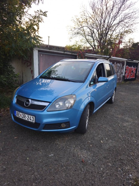 Zafira 2.0T 7 szemlyes