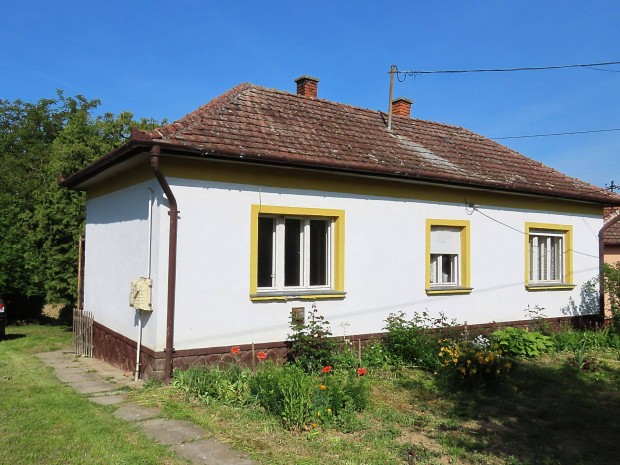 Zalaegerszegen 3 szobás családi ház eladó