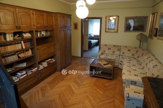 Zalaegerszegi 54 nm-es lak�s elad�