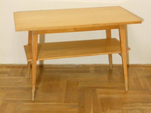 Zalaegerszegi Csobnc - dohnyz asztal dohnyzasztal retro