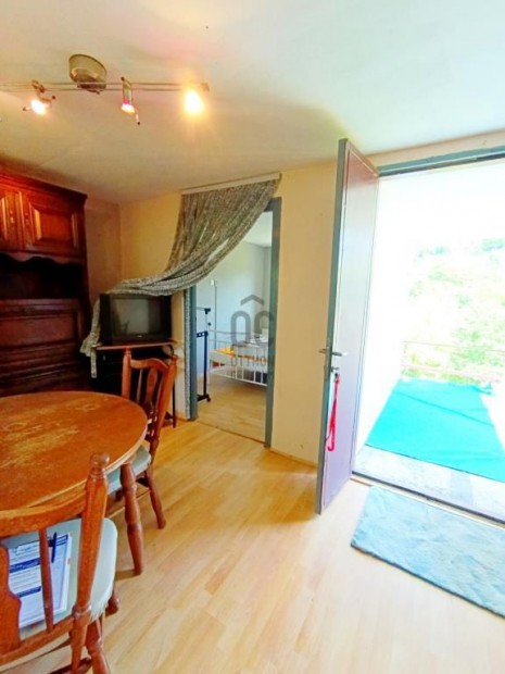 Zalaegerszegi elad� 32 nm-es h�z