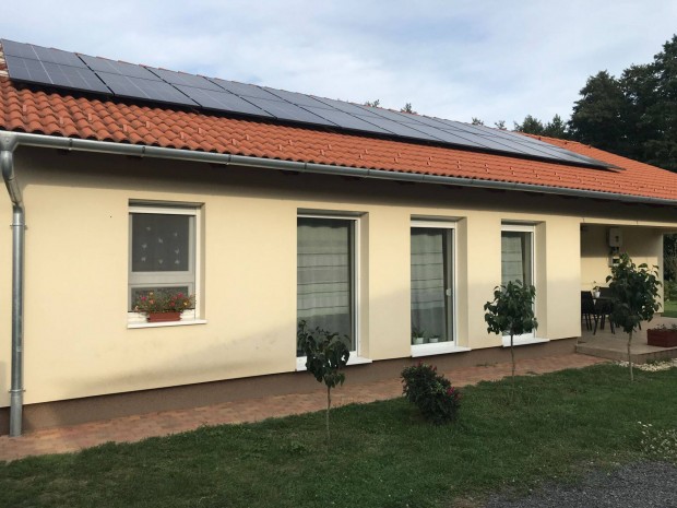 Zalaegerszegt�l 10 km-re Egerv�ron �j�p�t�s� csal�dih�z elad�!