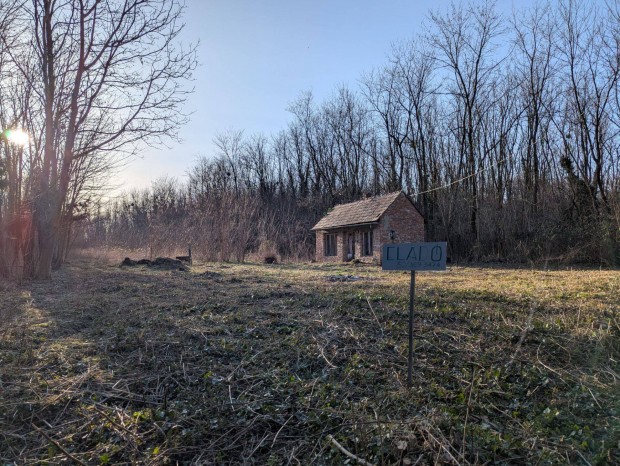 Zalakaros k�lter�let�n z�rtkerti telek