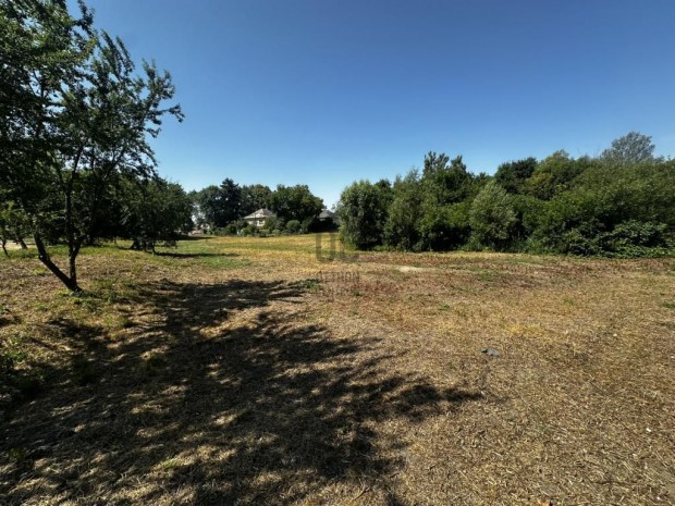 Zalaszentmih�lyi 4500 nm-es telek elad�