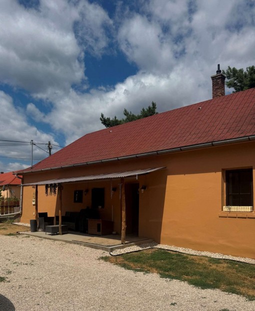 Zalav�ron h�z elad�