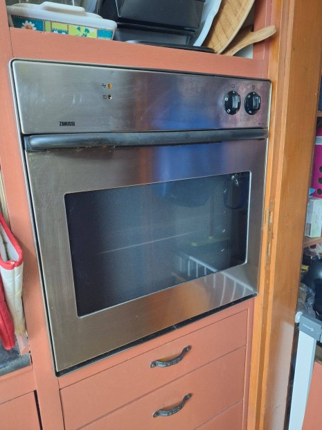 Zanussi BN 213 X elektromos bepthet villany st