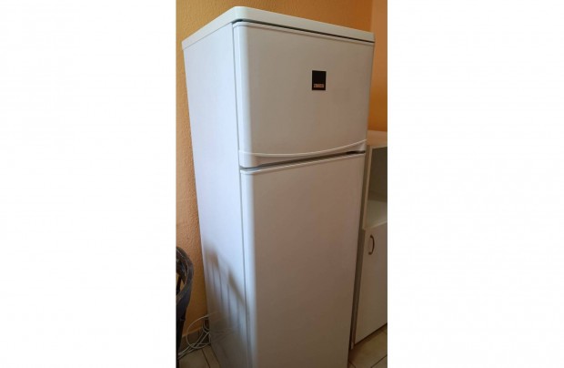 Zanussi CT280 kombinált hűtőszekrény