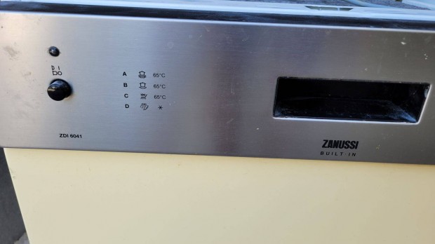 Zanussi Zdi6041 Mosogatógép beépíthető, 12 terítékes