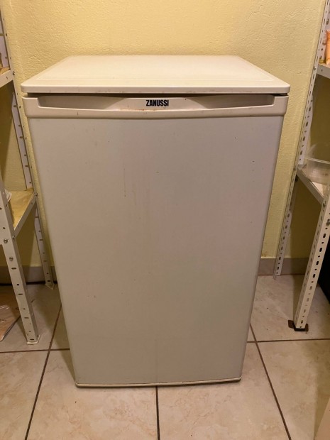 Zanussi Zrg31SW htszekrny